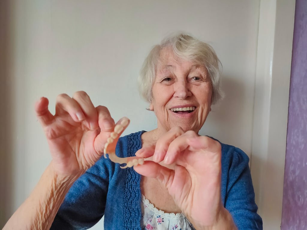The Pros & Cons Of Removable Partial Dentures